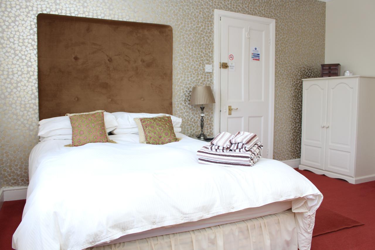 Laurels Guesthouse Witney Ngoại thất bức ảnh